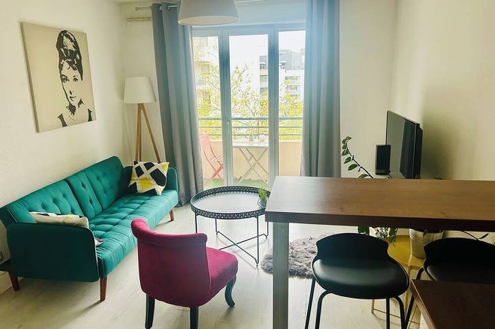 Location de vacances pour 4 personnes, avec piscine et balcon à Toulouse