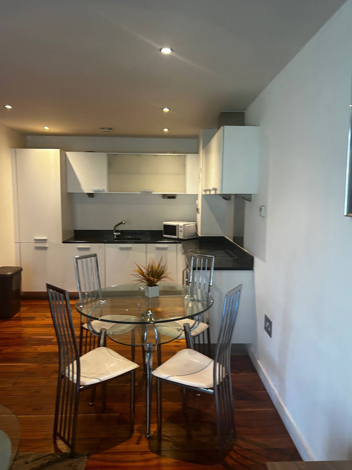 Apartamento vacacional entero, 1 Bed Flat - Sleeps 2 - Garden - Parking in Gran Mánchester