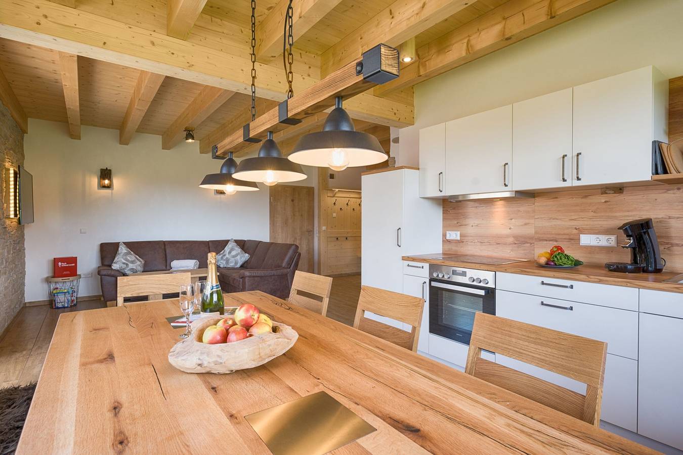 Ganze Wohnung, Ferienwohnung 'Felsenstüble' mit Privatterrasse, Gemeinschaftsgarten und Wi-Fi in Schollach (Eisenbach), Eisenbach