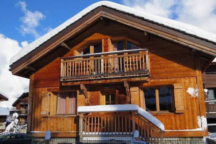 Chalet pour 6 personnes, avec balcon