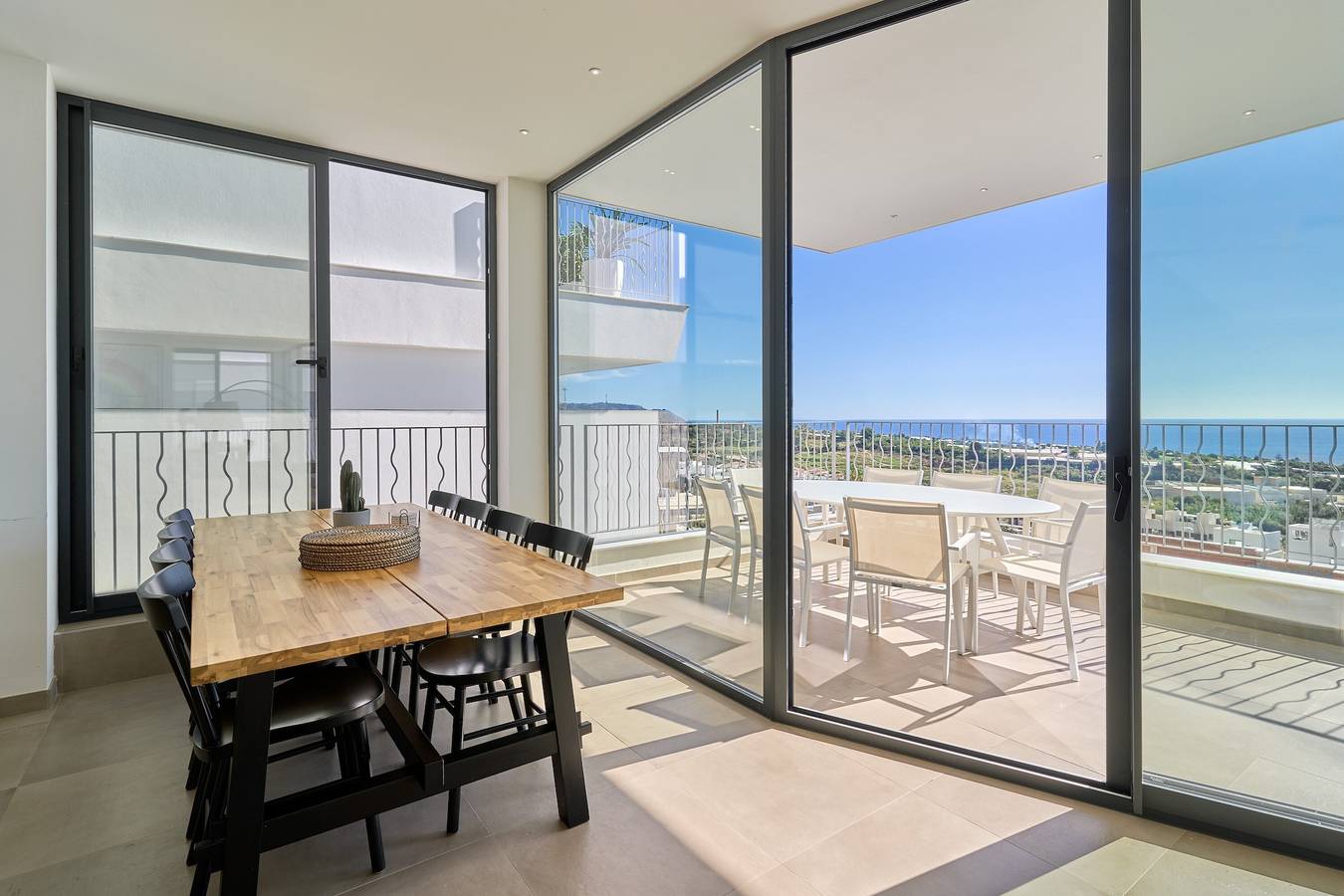 Villa 'Luxury  Panoramica' with Sea View, Wi-Fi and Air Conditioning in Nerja, Costa del Sol