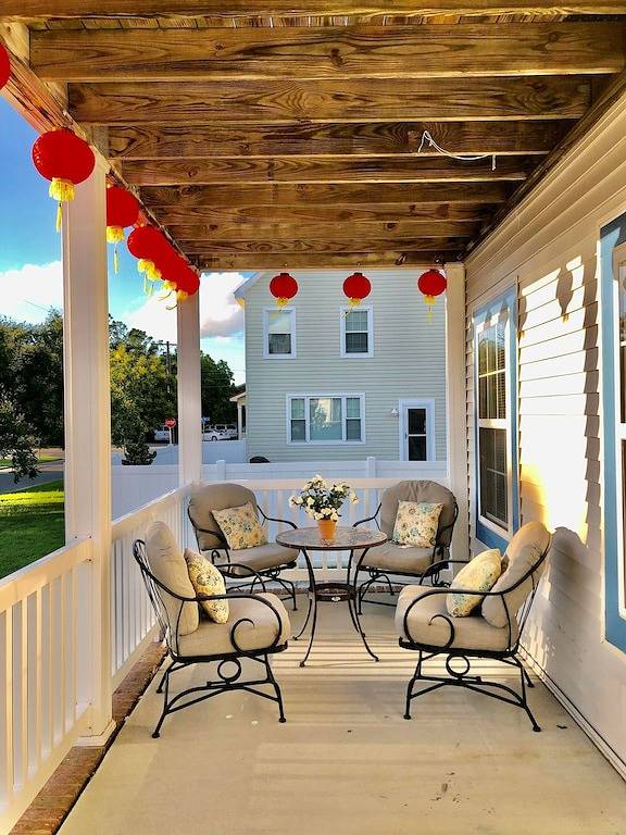 Vacation house for 10 people, with balcony in Virginia
