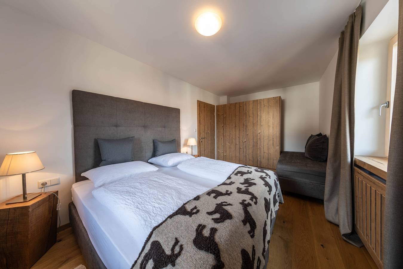 Ganze Wohnung, Ferienwohnung 'Aparment Superior 5' mit Bergblick, Gemeinschaftsgarten und Wlan in Völs am Schlern, Dolomiti Superski