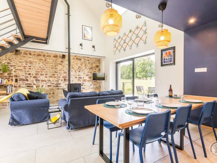 Gîte pour 5 personnes, avec jardin dans Montsenelle - 3