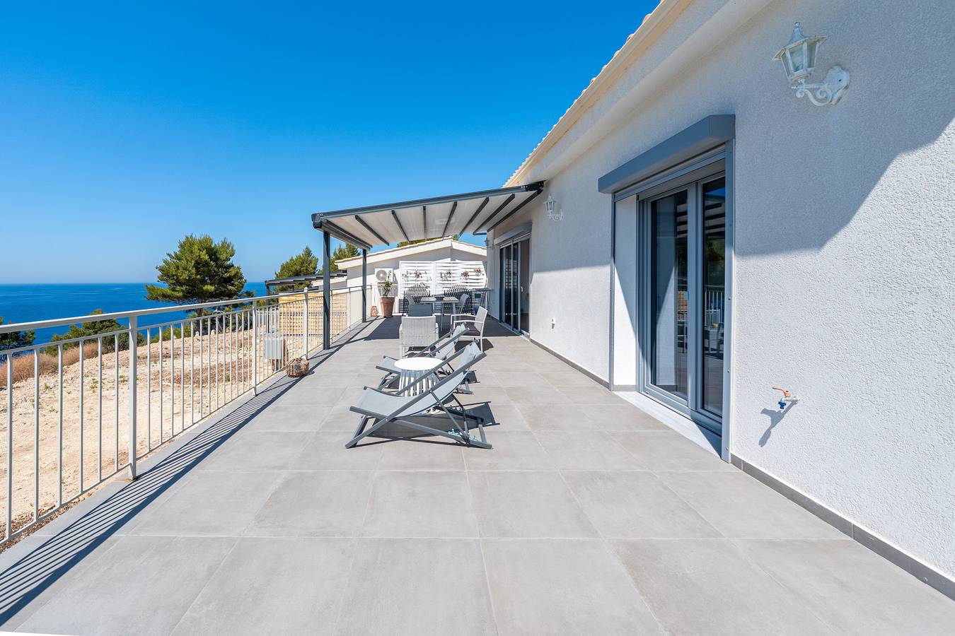 Villa 'Areti' met Uitzicht op Zee, Wifi en Airconditioning in Paxos