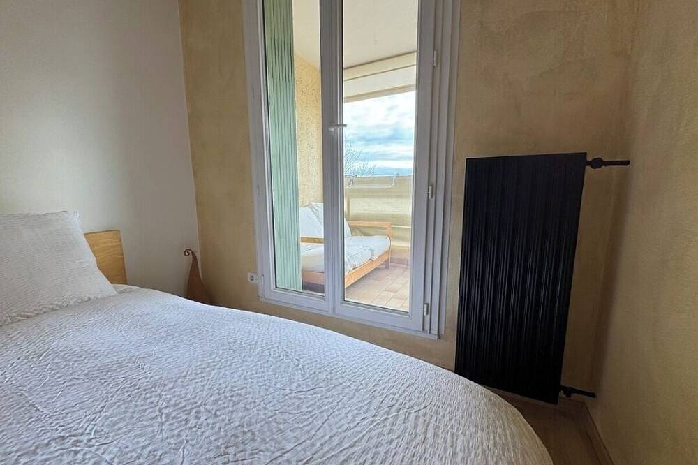 Hel lejlighed, Le Genève-Parking Garage & Balcony-air-conditioned in Ornex, Gex