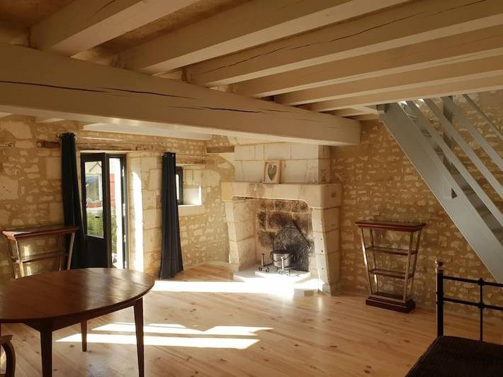 Location de vacances pour 4 personnes, avec jardin et balcon à Verneuil-le-Château