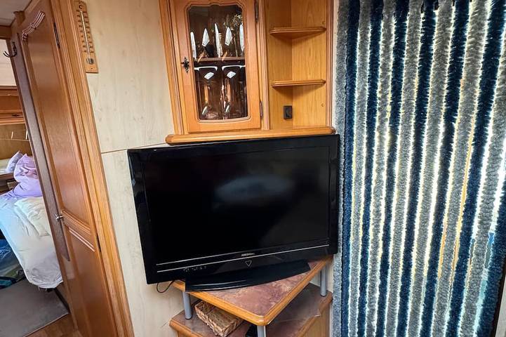 Wohnwagen für 4 Personen in Brandenburg - 3