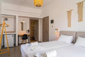 Gîte pour 2 personnes, avec balcon dans Antiparos Ville