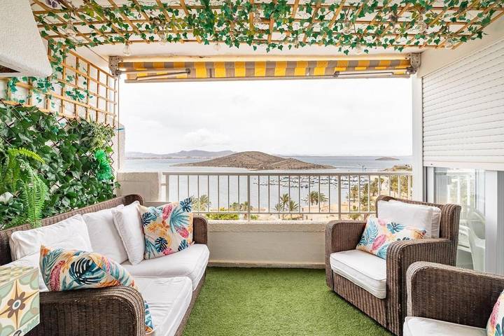 Ferienwohnung für 4 Personen, mit Pool und Terrasse sowie Ausblick, mit Haustier - 1