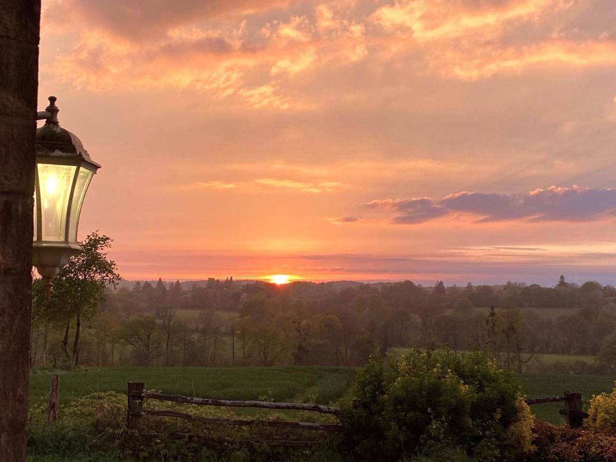 Gite Le Coucher du Soleil - 30mins Puy du Fou in Saint-André-sur-Sèvre, Deux-Sèvres