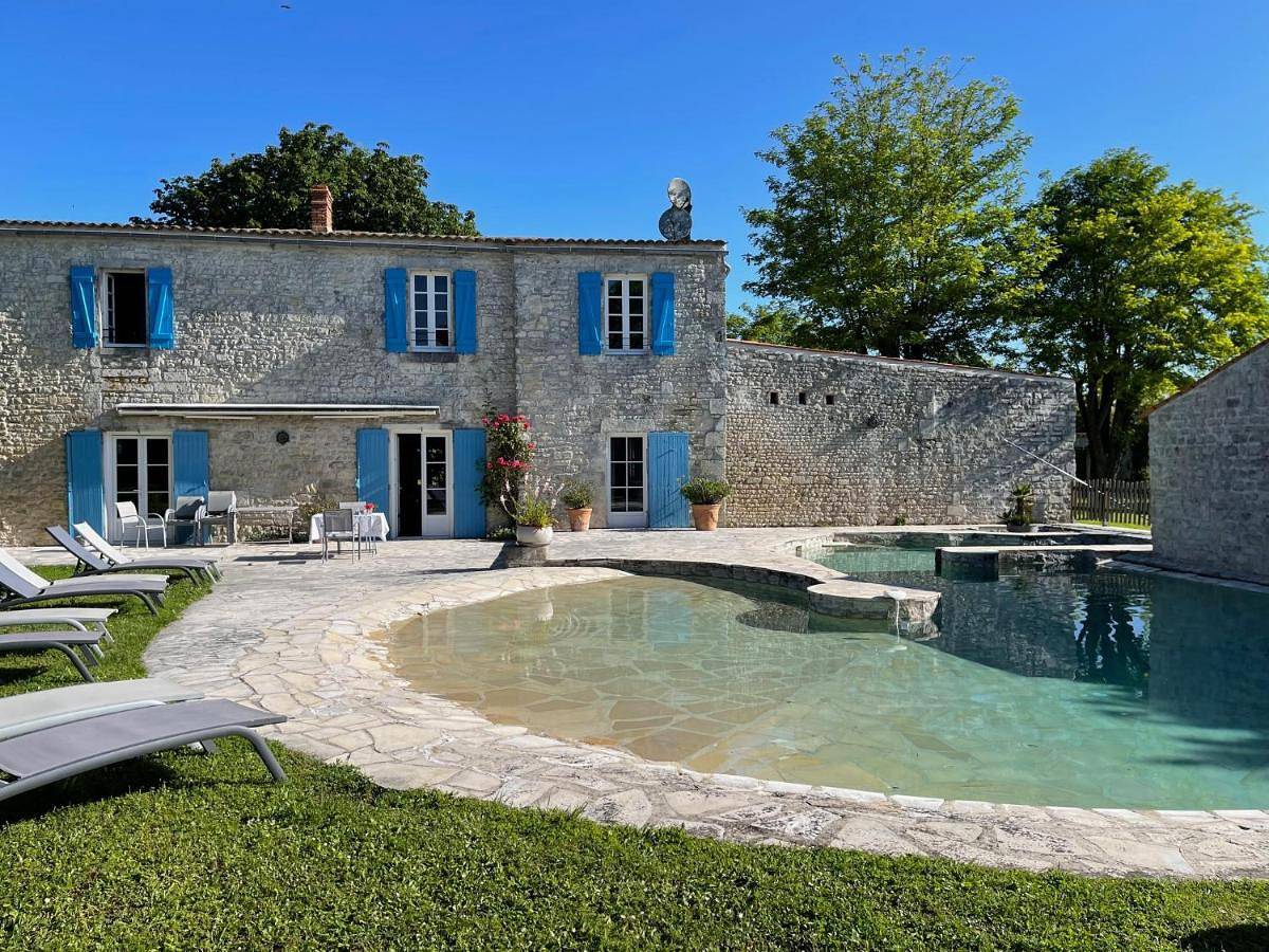 Logis Saint Léonard in Dompierre-sur-Mer, Région de La Rochelle