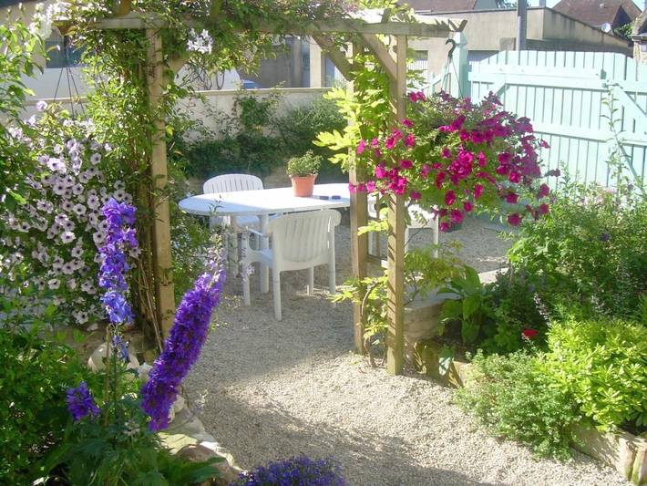 Gîte pour 2 personnes, avec terrasse et jardin, animaux acceptés à Arromanches-les-Bains - 4