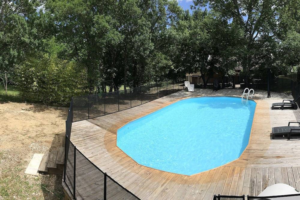 Villa & annexe avec piscine privée, sécurisée & chauffée en fonction des dates in Sampzon, Ardèche