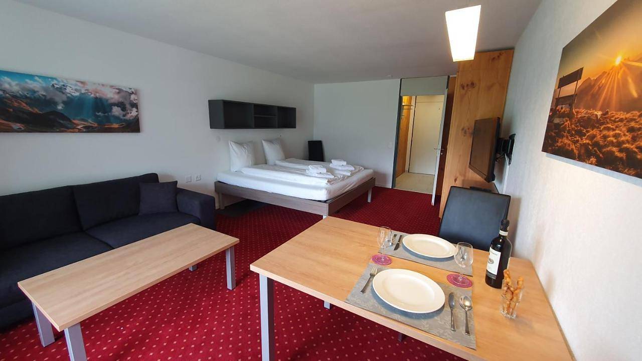 Ganze Wohnung, Apart Holidays - Haus Acletta in Disentis, Surselva