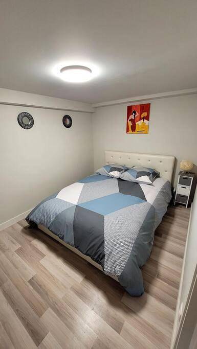 Appartement entier, Two-Bedroom Apartment in La Glacerie, Cherbourg-en-Cotentin