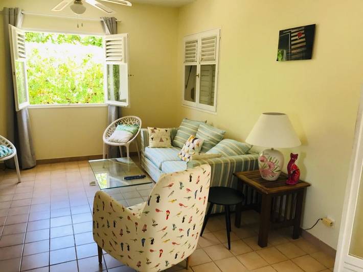 Location de vacances pour 6 personnes, avec piscine et jardin à Le François - 3