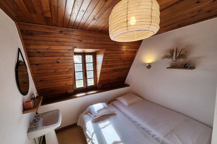 Location de vacances pour 10 personnes, avec piscine et terrasse à Tamniès - 4