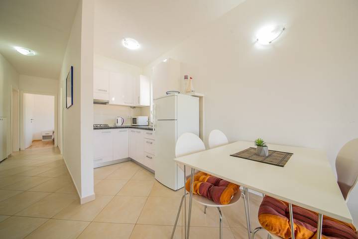 Ferienwohnung für 6 Personen, mit Terrasse in Vrsi - 2