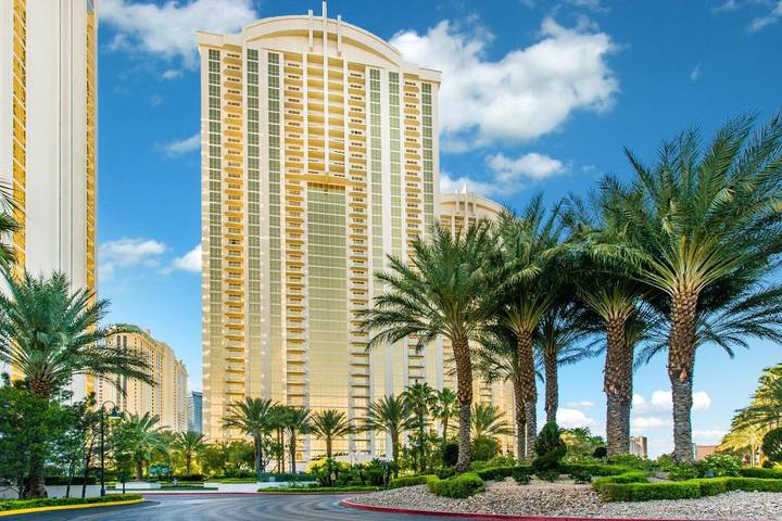 Apartament wakacyjny dla 4 osób, z jacuzzi i ogród oraz basen w Paradise (Las Vegas)