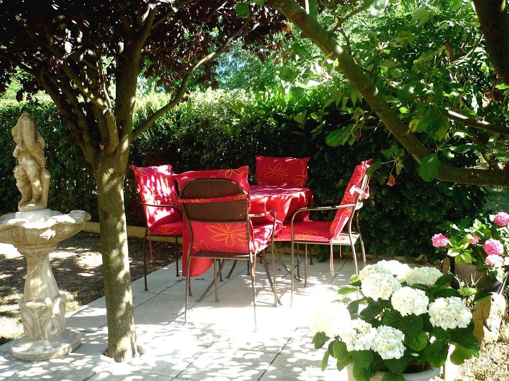 Chambres et table d'hôtes Les Jardins de Champfleury - Chambre Iris in Le Puy-en-Velay, Massif central