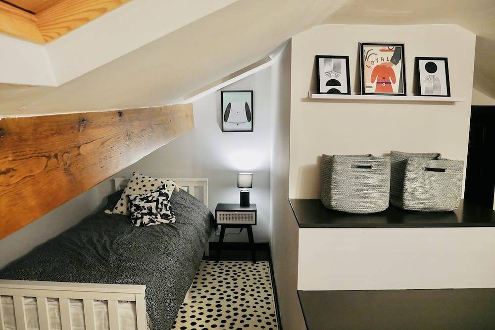 Lovejoy Cottage - luxe cottage by the Yorkshire Dales in Embsay, Yorkshire Dales National Park