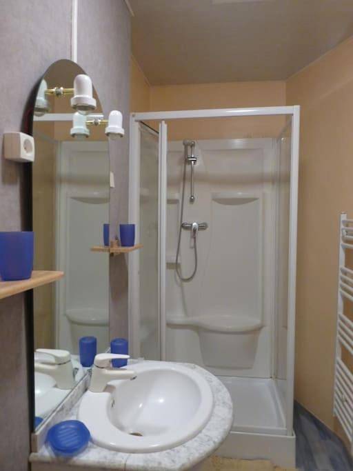 Location de vacances pour 8 personnes, avec terrasse, animaux acceptés dans Gare De Wimille Wimereux - 2