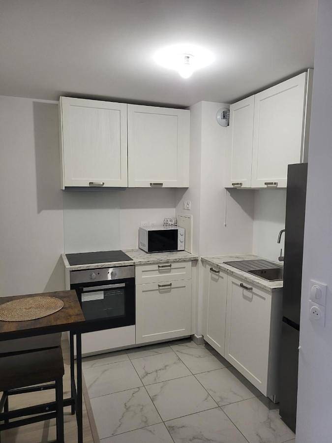 Gîte pour 2 personnes, avec balcon, animaux acceptés à L'Haÿ-les-Roses - 3