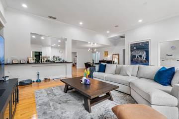 Vacation Rental for 10 Guests in Palo Alto, Silicon Valley, Picture 1
