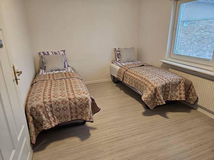 3Br House, Sleeps 7 with Balcony-Garden-Bbq-FreeP in Malmö, Schwedische Ostsee