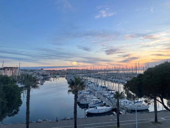 Gîte pour 5 personnes, avec vue dans Tour Barberousse Chateau De Gruissan