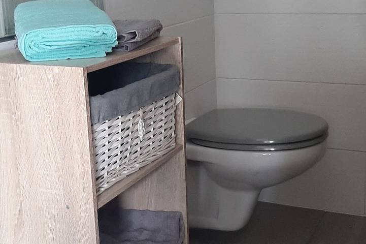 Gîte pour 2 personnes, avec terrasse et jardin à Dingy-Saint-Clair - 4