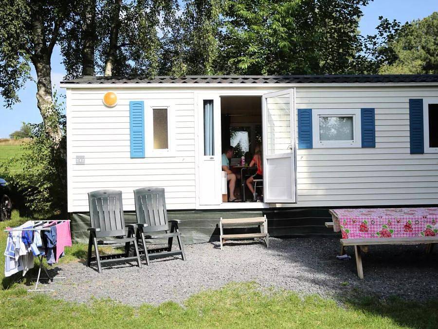 Arden Parks Petite Suisse - Stacaravan 5 personen - Mobil Home Fiji 3 Kamers 4/5 Personen (4 Volwassenen + 1 kind -12 jaar) in Dochamps, Manhay