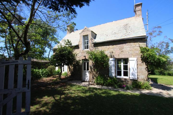 Gîte pour 4 personnes, avec jardin