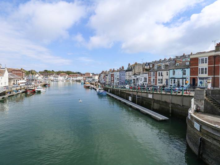 Apartamento entero, Embassy in Weymouth (desambiguación), Dorset