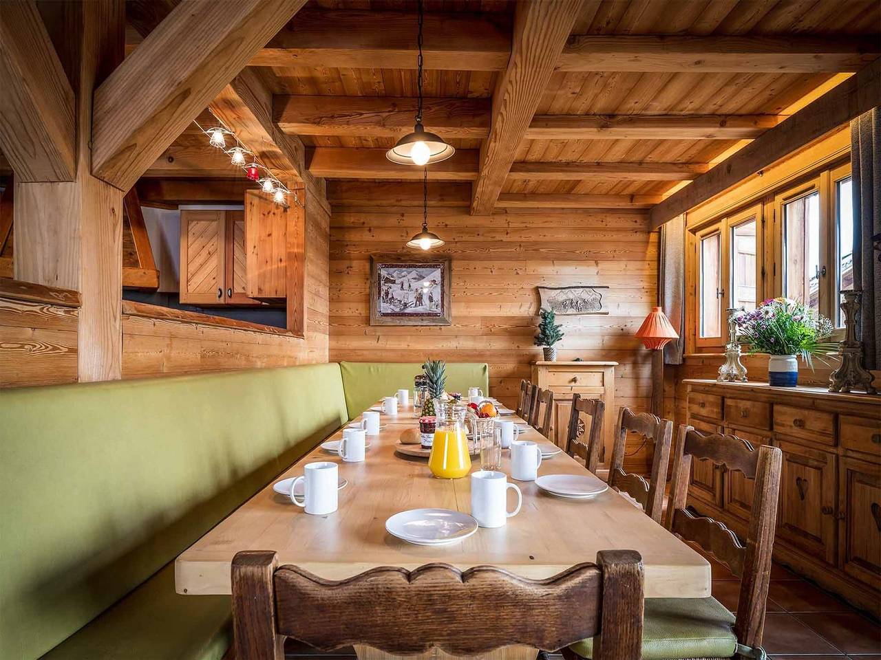 Chalet au Village avec Bars et Boutiques in Huez, Parc national des Écrins