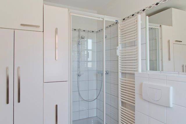 Ferienwohnung für 3 Personen, mit Balkon und Garten sowie Seeblick und Ausblick in Sauzin - 2