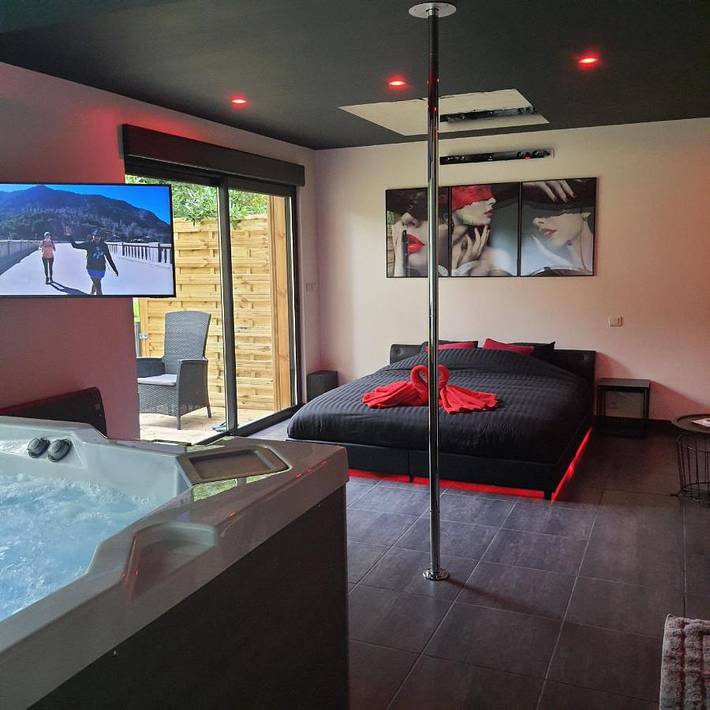 Chambre d’hôte pour 2 personnes, avec vue ainsi que terrasse et vue sur le lac