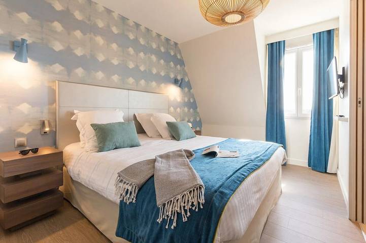 Gîte pour 6 personnes, avec Balcon et Piscine dans Office De Tourisme De Deauville - 2