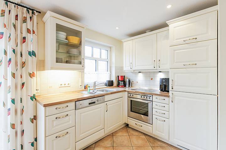 Ferienhaus für 7 Personen, mit Garten und Sauna sowie Terrasse in Zingst - 3