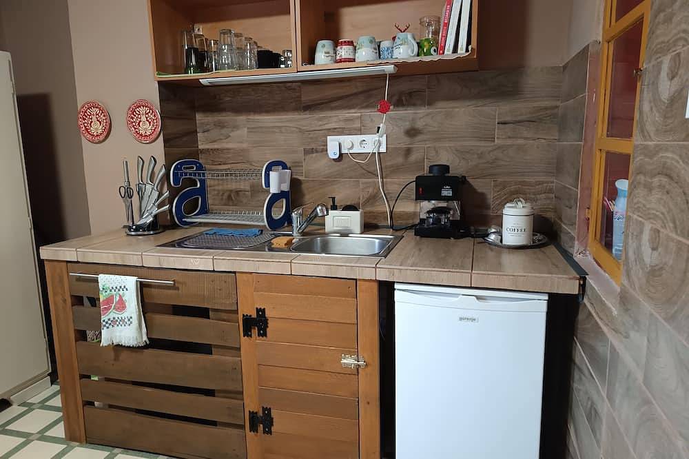 Charming 2-bedroom farmhouse in Hosszúvölgy with Wifi in Nagykanizsai und Umgebung