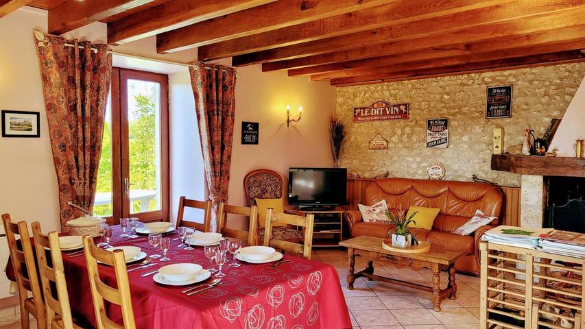 Gîte pour 6 personnes, avec terrasse et jardin, animaux acceptés en Charente - 3