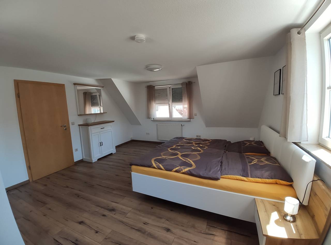 Ganze Ferienwohnung, Ferienwohnung Barner  - Keine Monteure in Owen, Albsteig Etappe 8