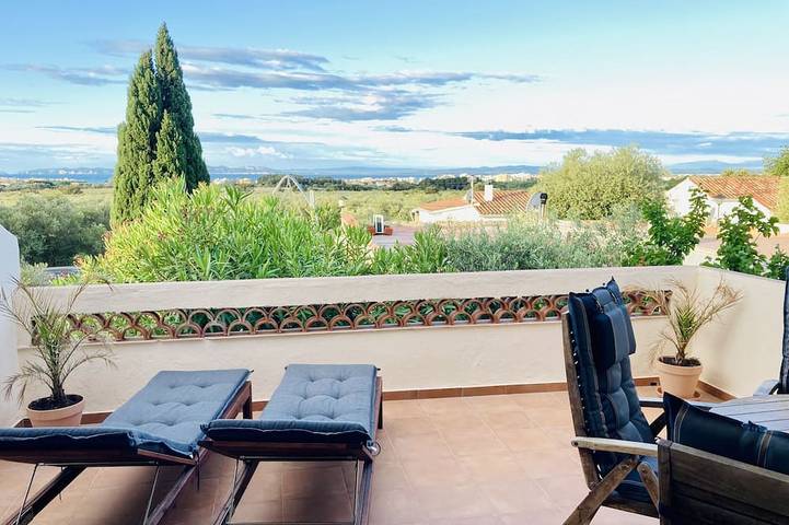 Location de vacances pour 4 personnes, avec Balcon et Jardin dans El Mas Boscá