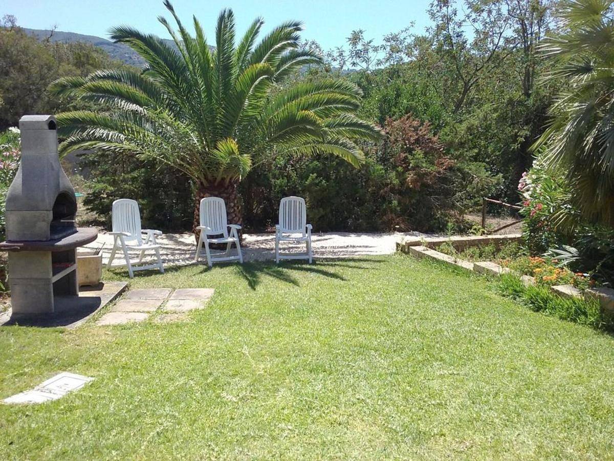 Two-Bedroom Townhouse in Naregno, Capoliveri