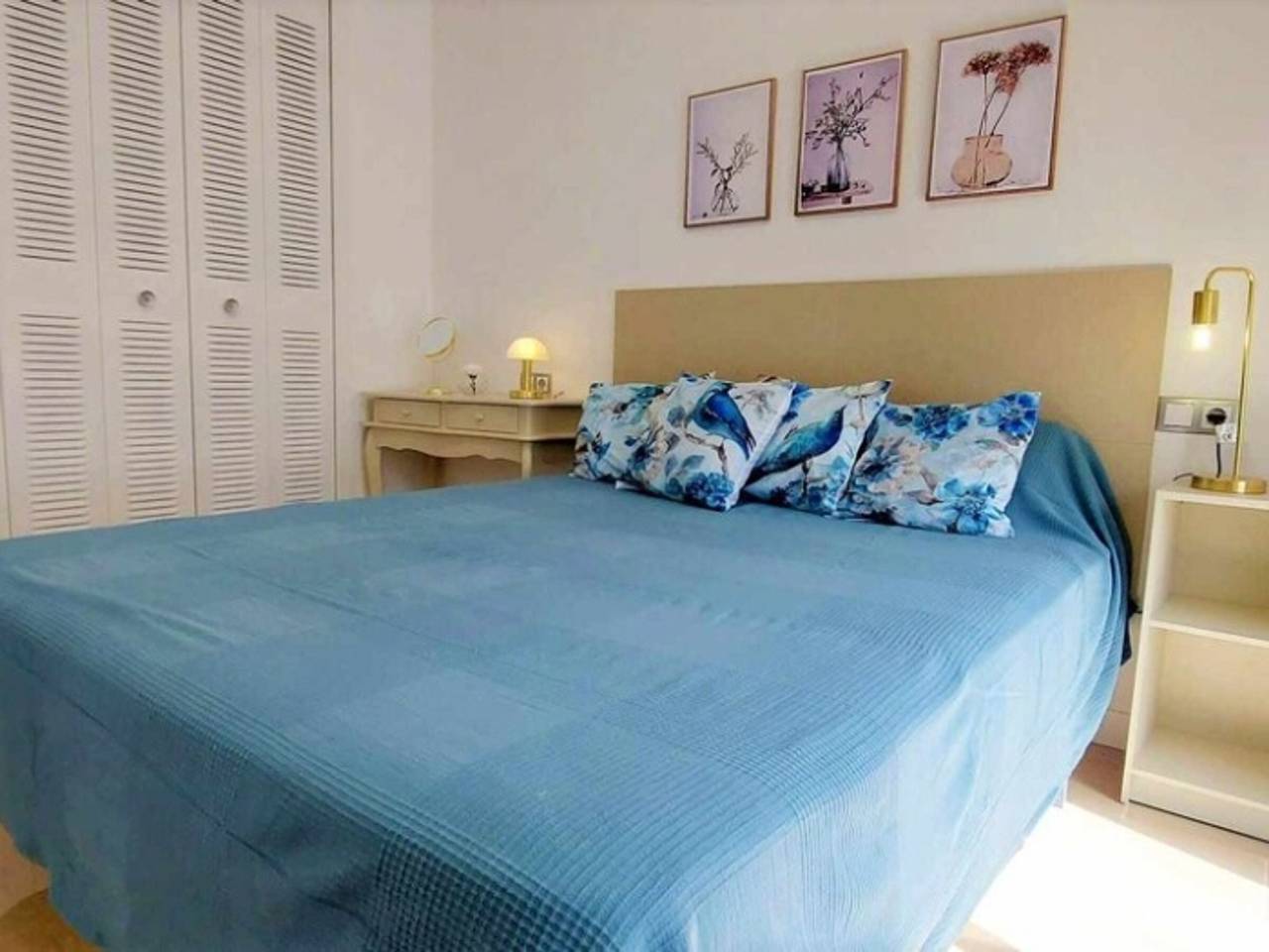 Entire apartment, Renovated 2-bedroom apartment with terrace in Salou in Salou, Costa Dorada