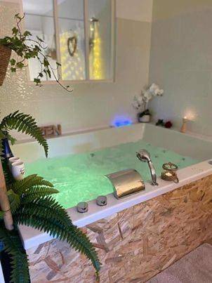 Hôtel pour 2 personnes, avec jacuzzi et terrasse