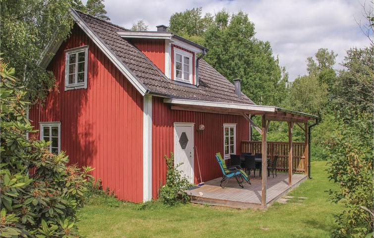 Ferienhaus für 5 Personen, mit Terrasse und Seeblick sowie Garten - 1