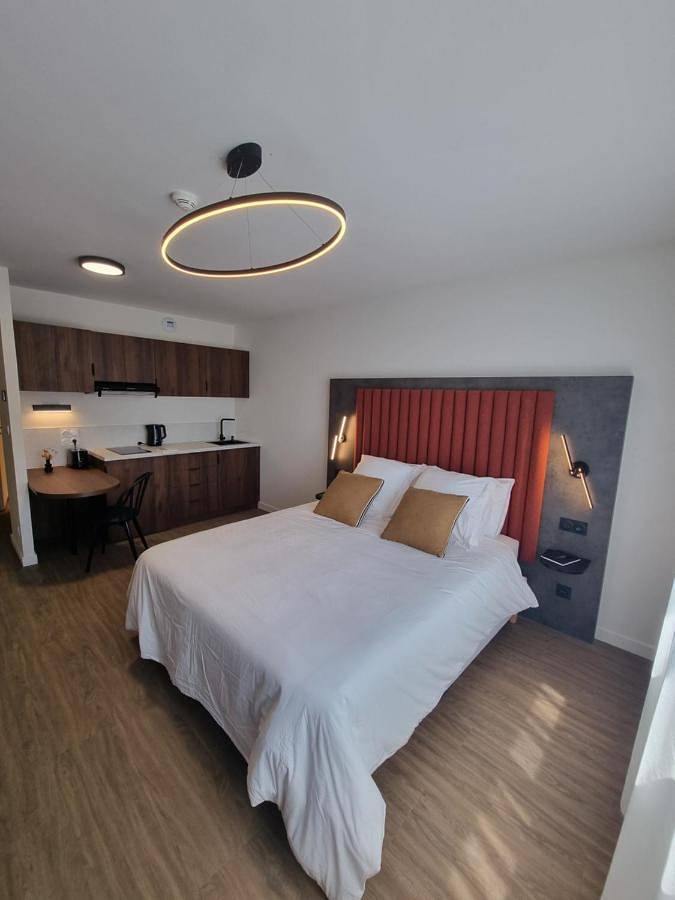 Hotel para 1 personas - 1