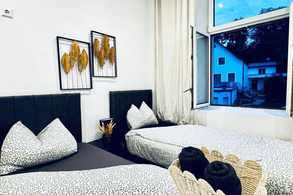 Ganze Wohnung, Compact Studio Apartment with Essentials, Ideal for 2 Guests in Klosterneuburg, Wien-Umgebung